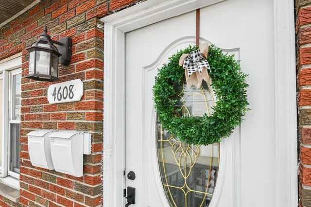 a sign that is on the side of a building