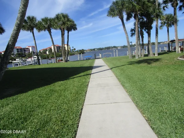 $1,600 | 715 South Beach Street, Unit 311D, Daytona Beach, FL 32114