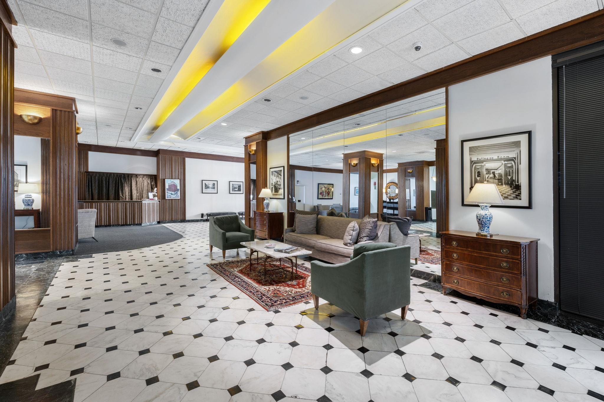 109 North Main Street, Unit 710 Memphis, TN 38103 - Photo 27 of 37 Lobby featuring a drop ceiling