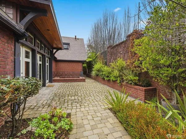$3,495,000 | 236 King Avenue, Unit C, Piedmont, CA 94610