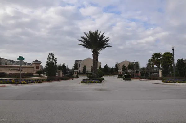 $1,575 | 8080 Summer Cove Court, Jacksonville, FL 32256
