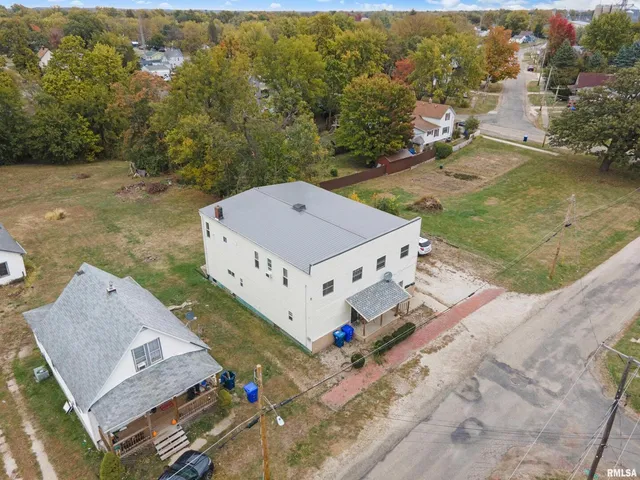 $145,000 | 716 West 3rd Street, Kewanee, IL 61443