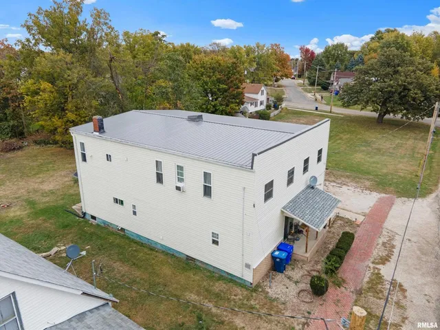 $145,000 | 716 West 3rd Street, Kewanee, IL 61443