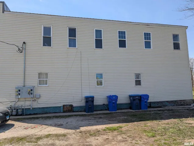 $145,000 | 716 West 3rd Street, Kewanee, IL 61443