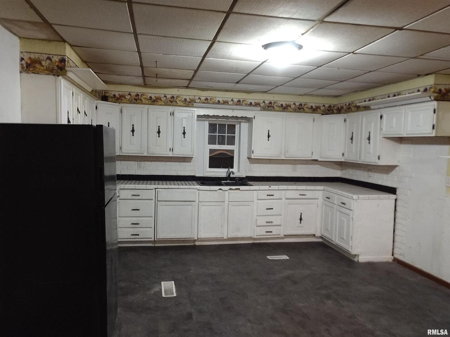 716 West 3rd Street Kewanee, IL 61443 - Photo 27 of 75