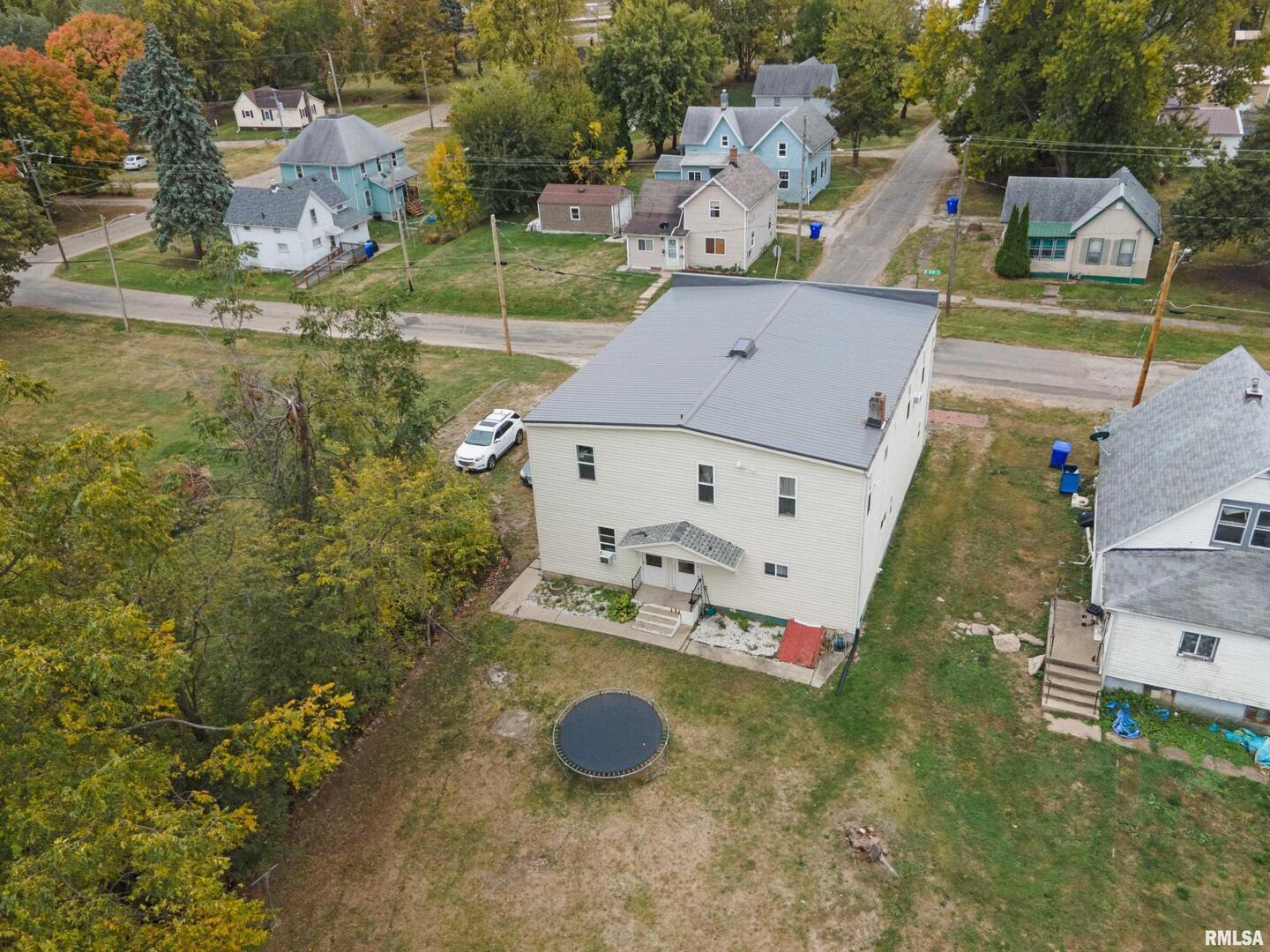 716 West 3rd Street Kewanee, IL 61443 - Photo 4 of 75