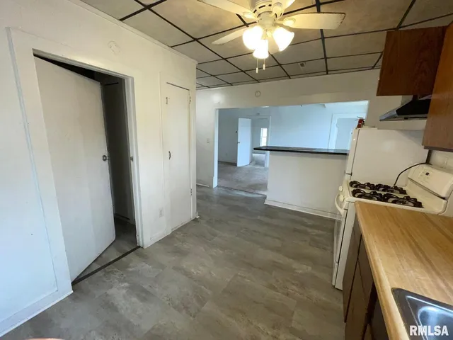 $145,000 | 716 West 3rd Street, Kewanee, IL 61443