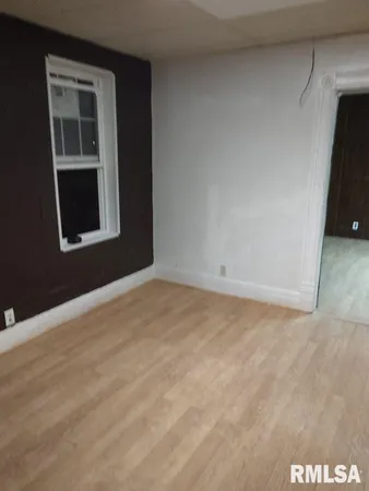 $141,500 | 716 West 3rd Street, Kewanee, IL 61443