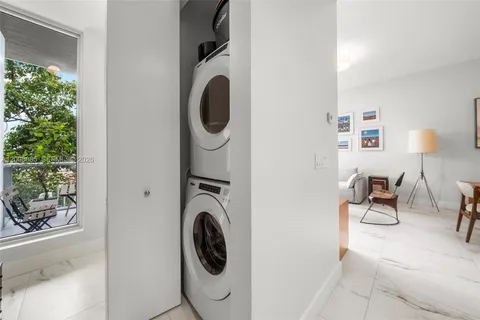 $999,000 | 545 Southwest 11th Street, Unit 208, Miami, FL 33129