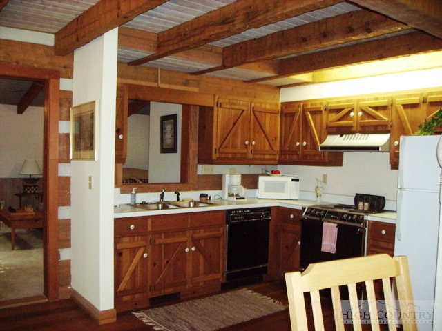 173 Rhodendrom Road Glade Valley, NC 28627 - Photo 5 of 9 Gallery Image 5