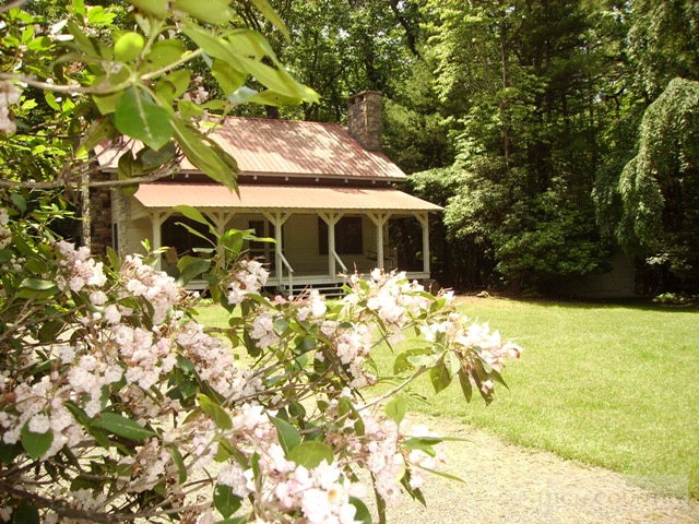 173 Rhodendrom Road Glade Valley, NC 28627 - Photo 9 of 9 Gallery Image 9