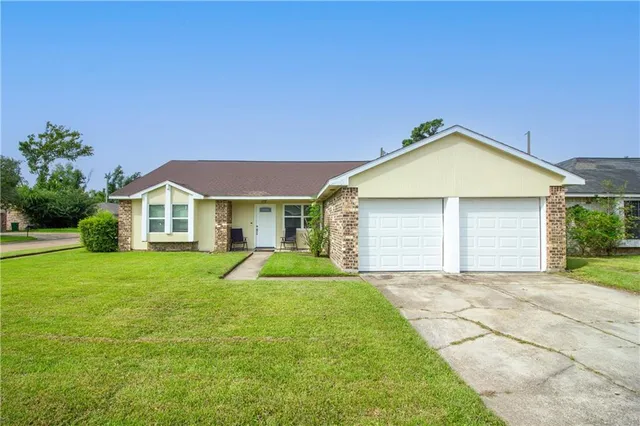$184,000 | 501 Plymouth Drive, Laplace, LA 70068