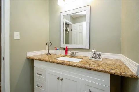 $184,000 | 501 Plymouth Drive, Laplace, LA 70068