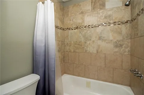 $184,000 | 501 Plymouth Drive, Laplace, LA 70068