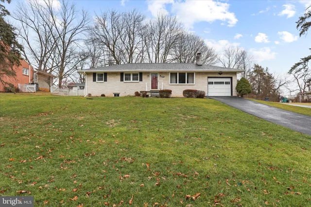 $349,900 | 11905 Dormayne Drive, Hagerstown, MD 21742