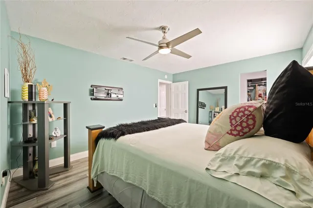 $1,149,000 | 5025 Marsh Field Road, Sarasota, FL 34235