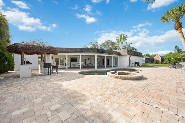 $1,149,000 | 5025 Marsh Field Road, Sarasota, FL 34235