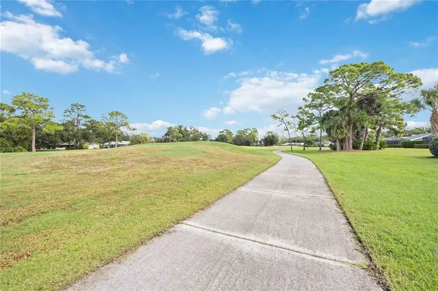 $1,149,000 | 5025 Marsh Field Road, Sarasota, FL 34235