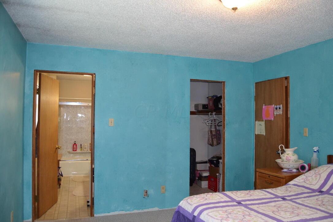 12390 Dodds Road Southeast Heath, OH 43056 - Photo 24 of 34 Master Bedroom Ensuite