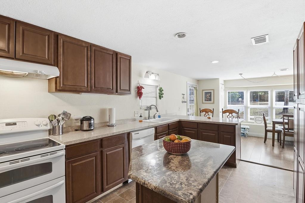 4686 South Brush Hollow Loop Inverness, FL 34450 - Photo 7 of 44