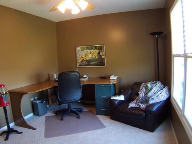 5589 North Ridge Circle Bettendorf, IA 52722 - Photo 8 of 9 Gallery Image 8