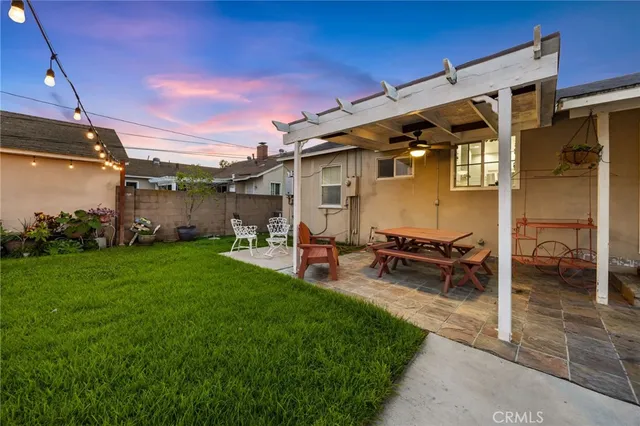a view of a workspace