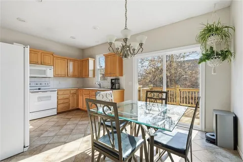 $299,000 | 22705 West 72nd Terrace, Shawnee, KS 66227