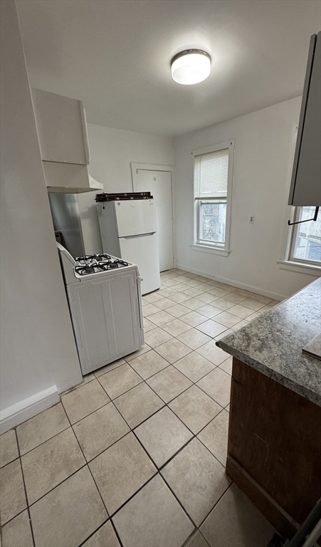 11 Colonial Avenue, Unit 3 Boston, MA 02124 - Photo 7 of 10