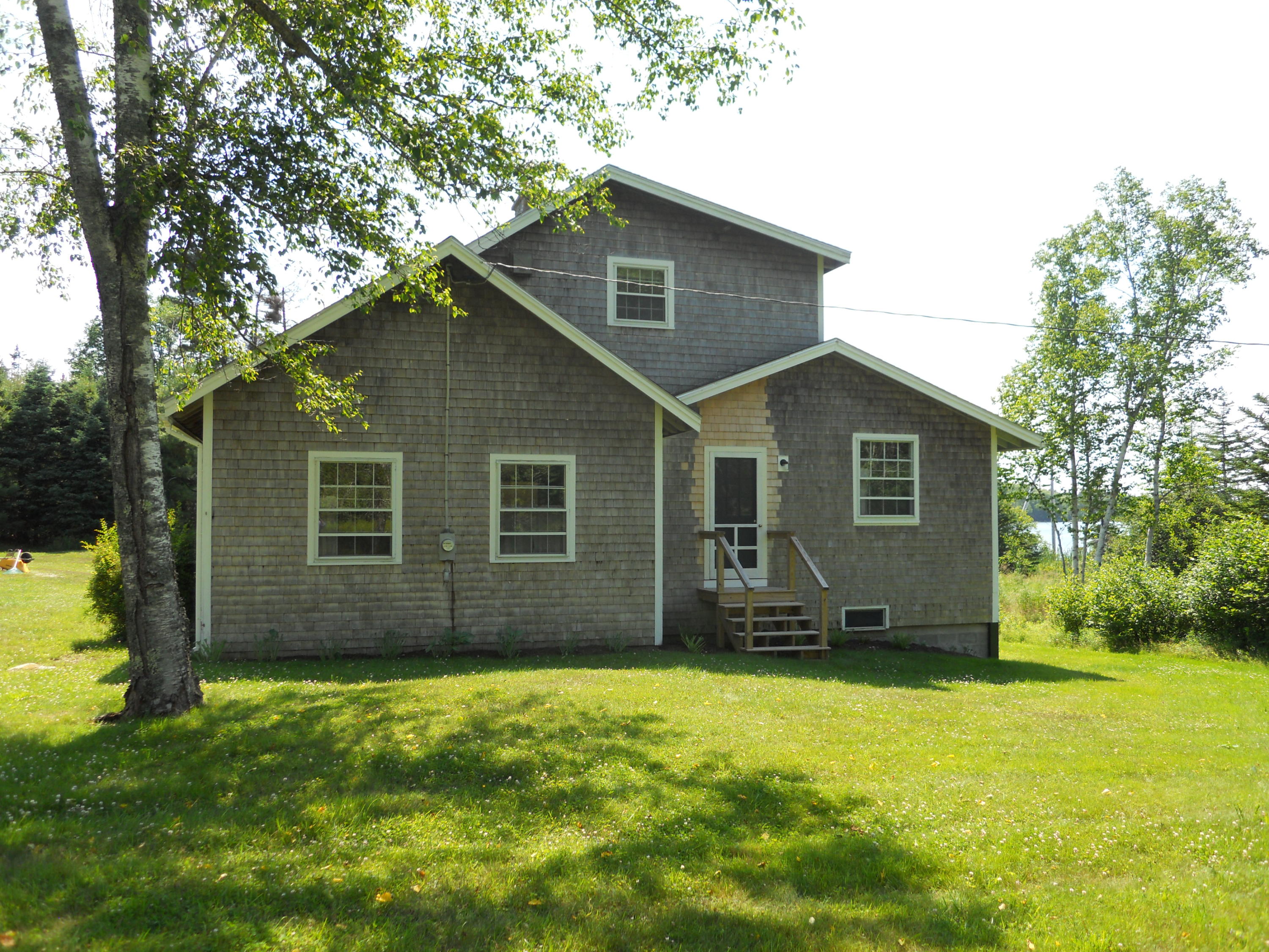 1537 Meadow Pond Road Islesboro, ME 04848 - Photo 5 of 38 EasternDSCN0412