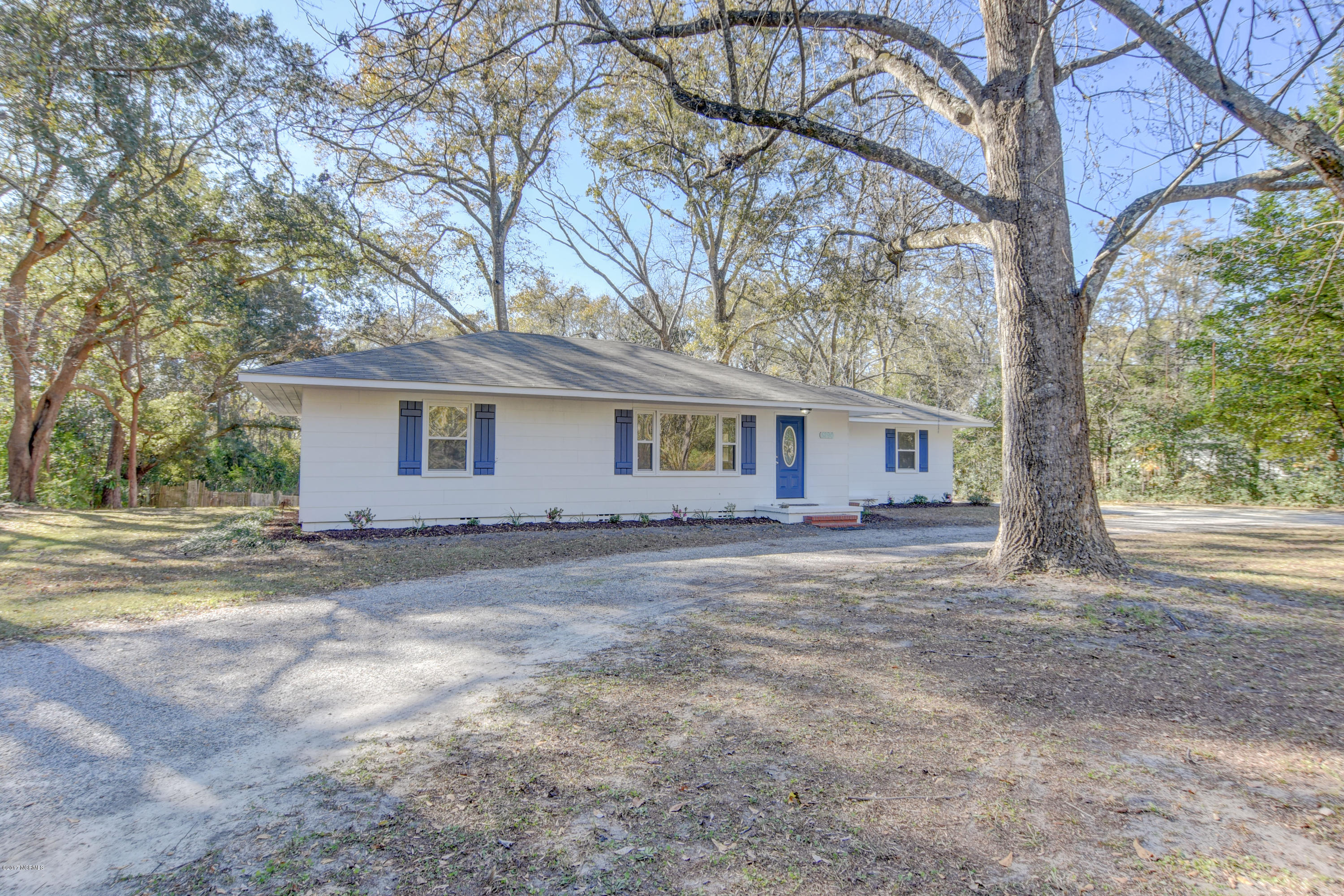 5290 Greenville Loop Road Wilmington, NC 28409 - Photo 2 of 30 5290 Greenville Loop Rd-print-002-15-DSC
