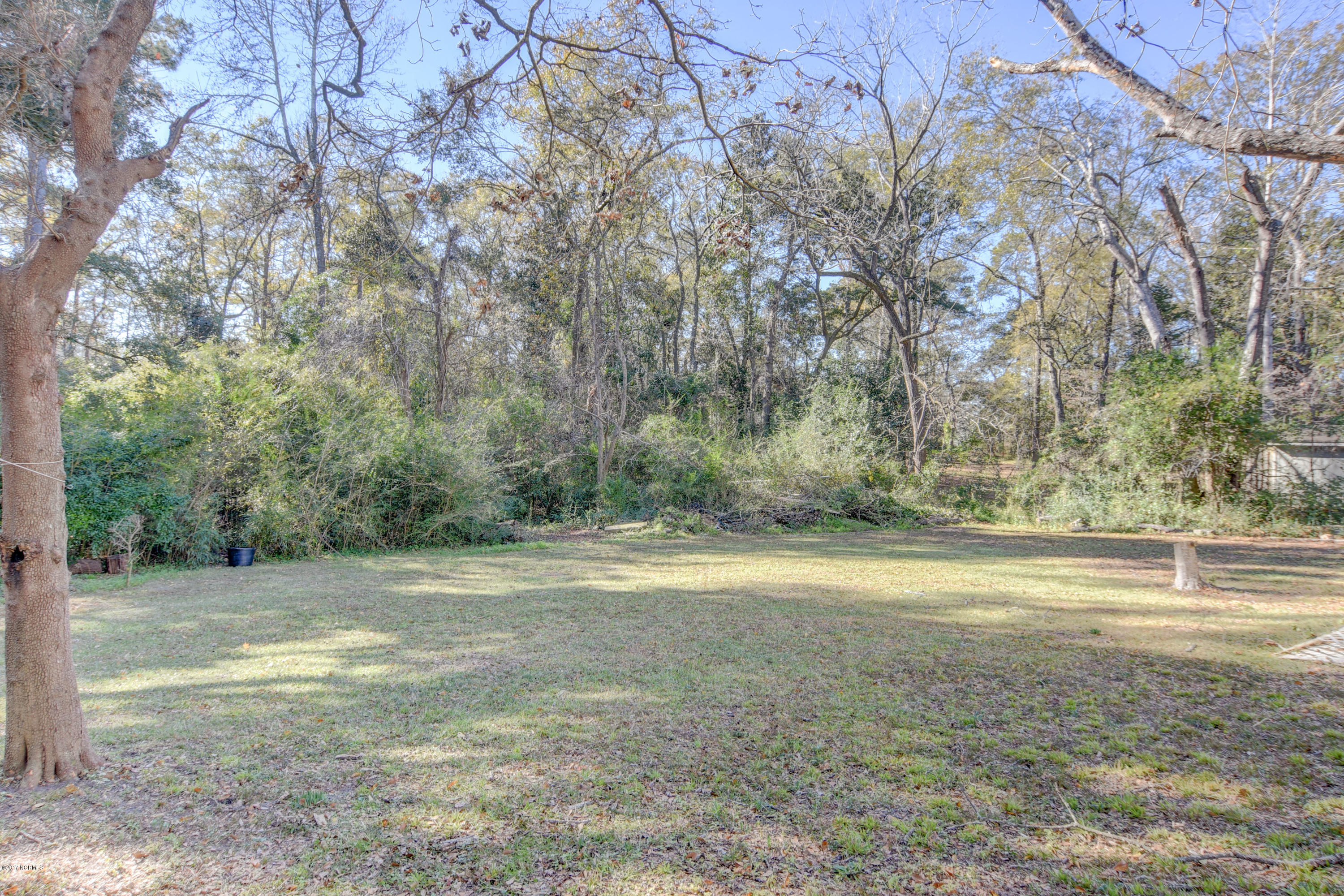 5290 Greenville Loop Road Wilmington, NC 28409 - Photo 28 of 30 5290 Greenville Loop Rd-print-028-13-DSC