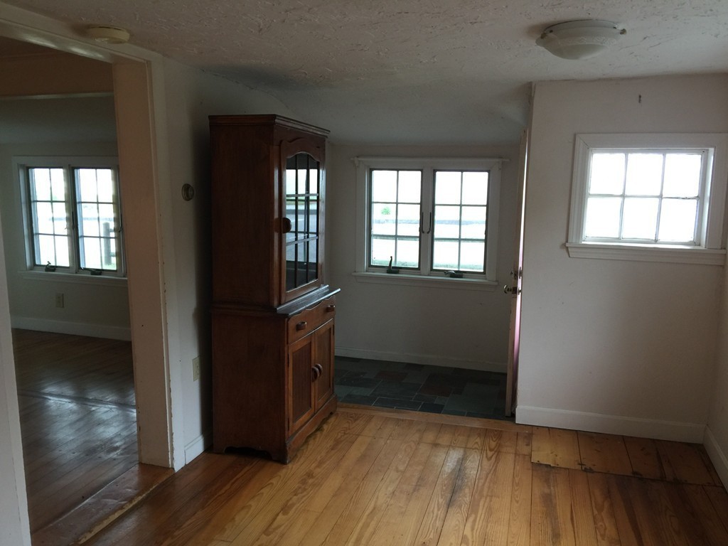 119 Jericho Road Scituate, MA 02066 - Photo 9 of 18