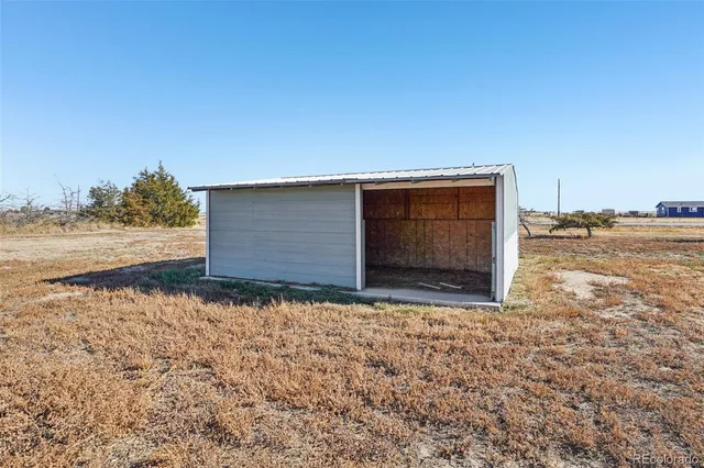 $650,000 | 779 East Thomas Avenue, Byers, CO 80103