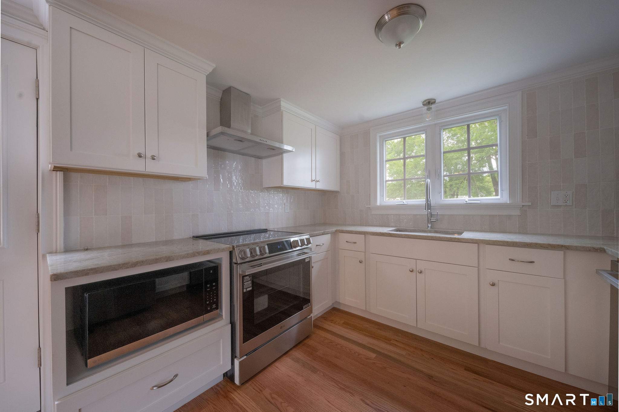26 Ninety Rod Road Clinton, CT 06413 - Photo 5 of 27