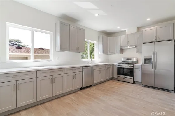 $4,500 | 1961 Waltonia Drive, Unit 104, Montrose, CA 91020