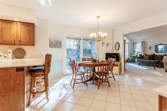 $409,900 | 8855 Camelot Drive, Newburgh, IN 47630