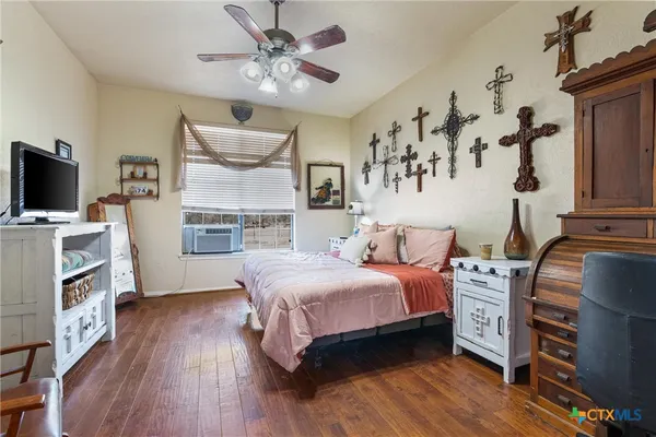 $995,000 | 173 County Road 458A, Thorndale, TX 76577