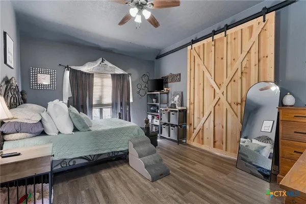 $995,000 | 173 County Road 458A, Thorndale, TX 76577