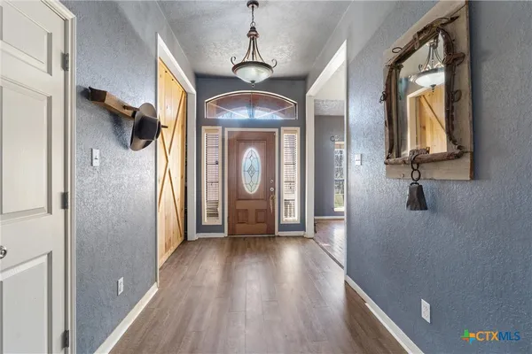 $995,000 | 173 County Road 458A, Thorndale, TX 76577