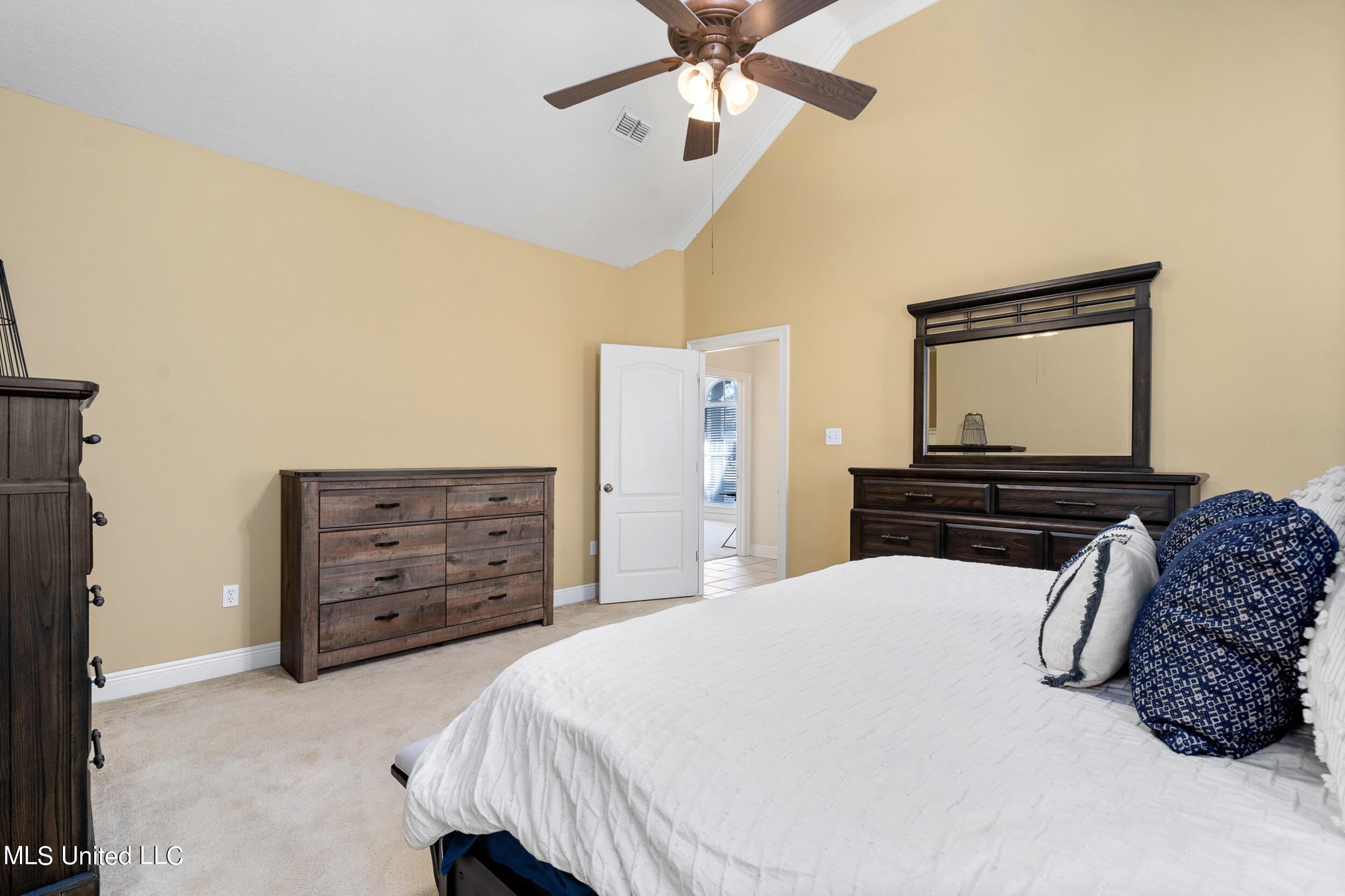 2426 Old Bay Road Biloxi, MS 39531 - Photo 22 of 27 Primary Bedroom