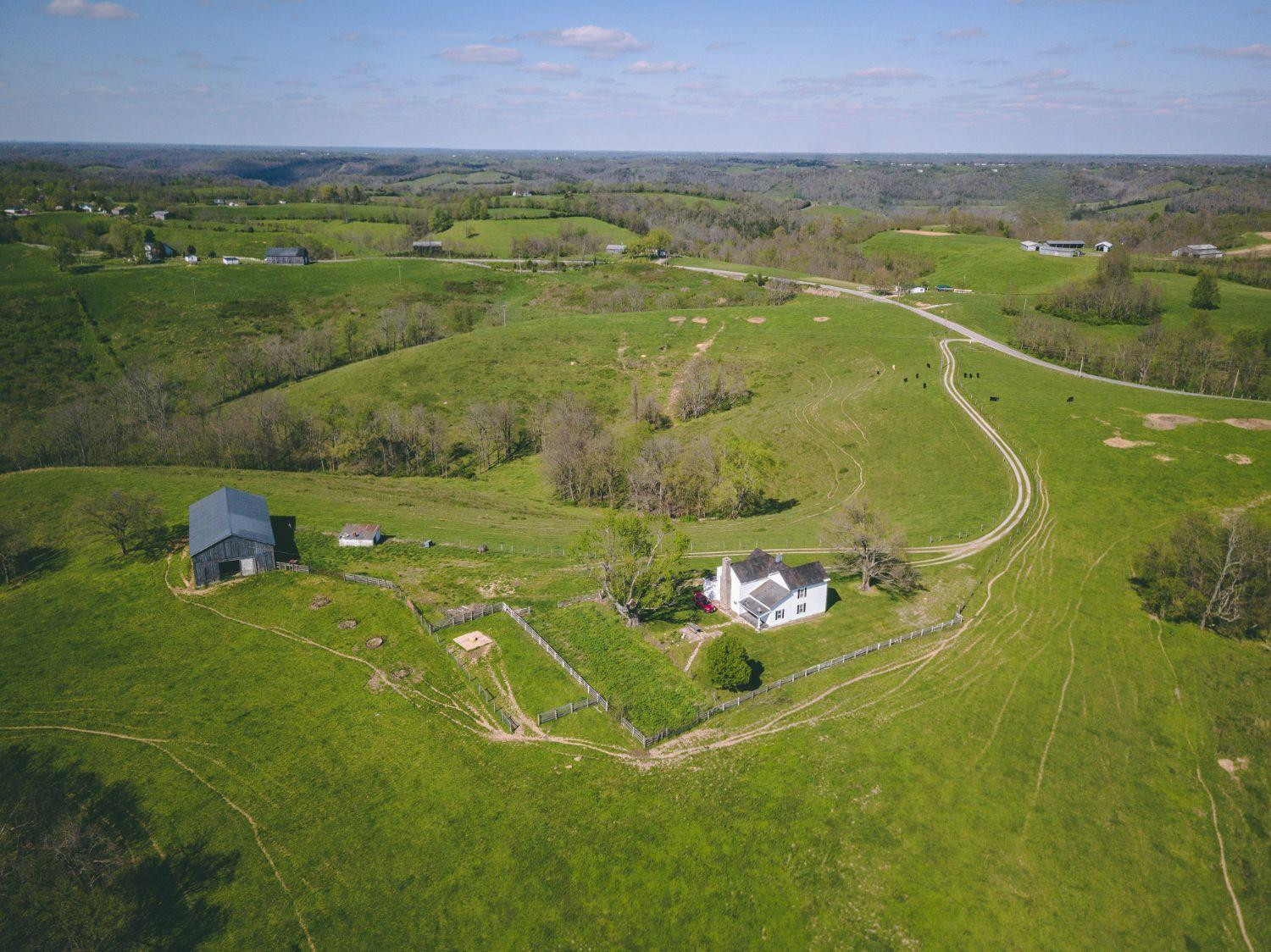 8241 Buckeye Road Lancaster, KY 40444 - Photo 1 of 69 Photo 1