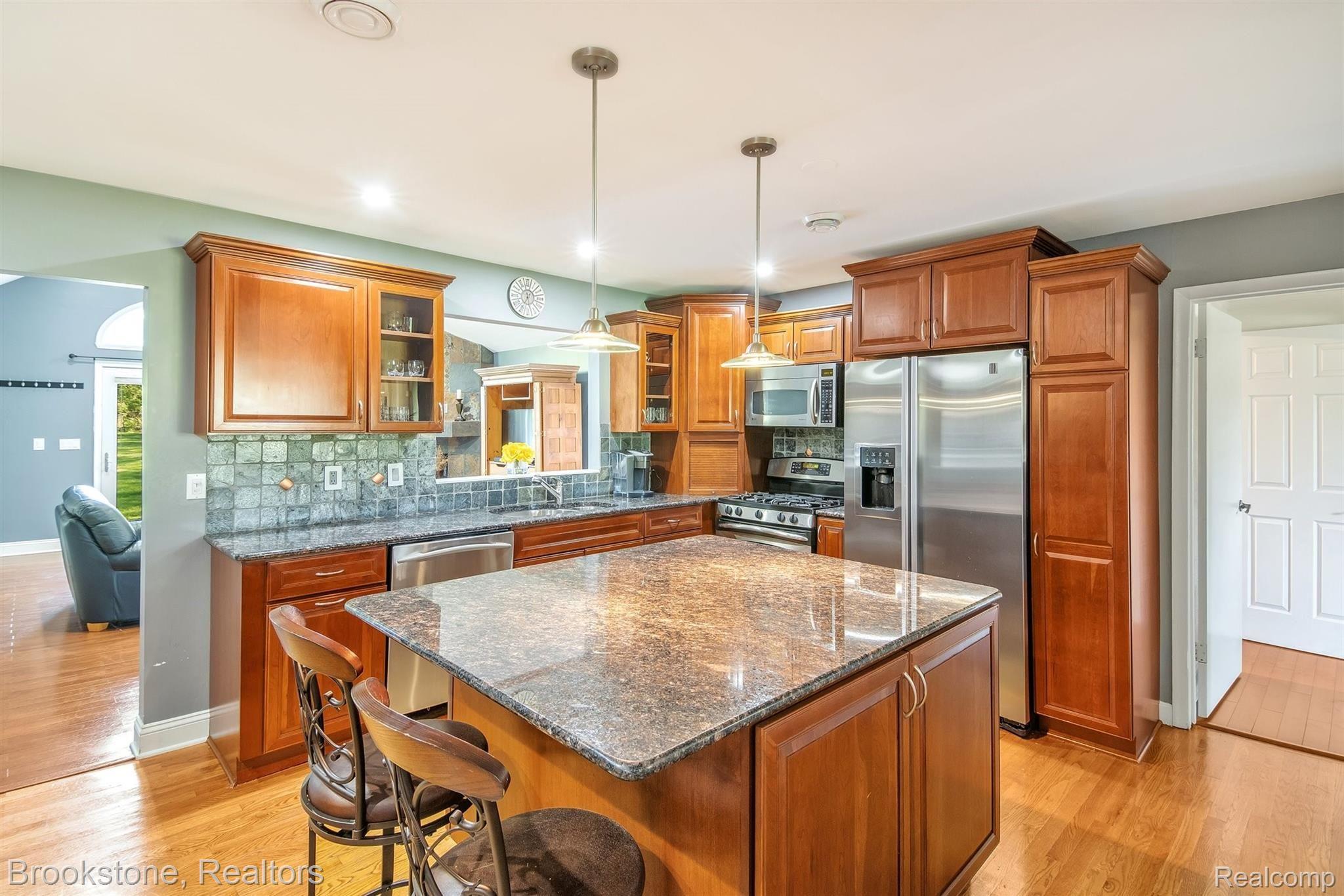 45310 West 10 Mile Road Novi, MI 48375 - Photo 14 of 49 14-45310 W 10 Mile Rd-Windowstill-Real-Estate-Photography-14.jpg