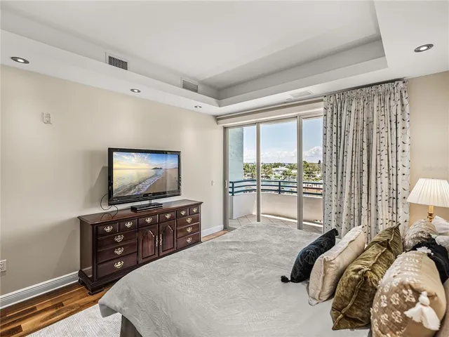 $20,000 | 3910 Gulf Boulevard, Unit 400, St. Pete Beach, FL 33706