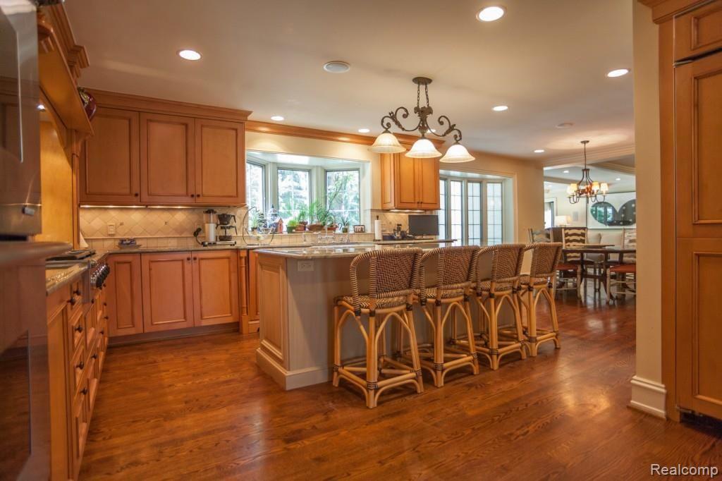 2601 Indian Mound Road Bloomfield Hills, MI 48301 - Photo 13 of 23