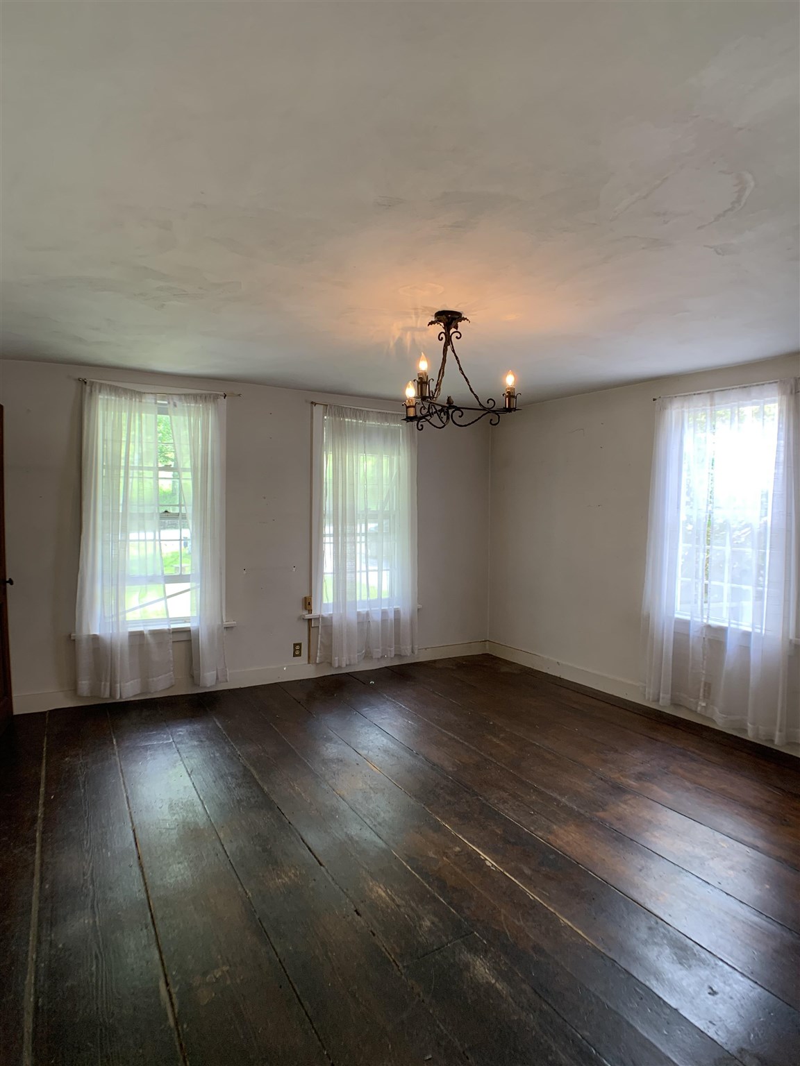 816 Popple Dungeon Road Chester, VT 05143 - Photo 8 of 40
