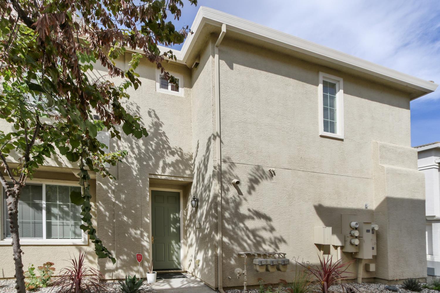 7515 Sheldon Road, Unit 26102 Elk Grove, CA 95758 - Photo 3 of 44 Gallery Image 3