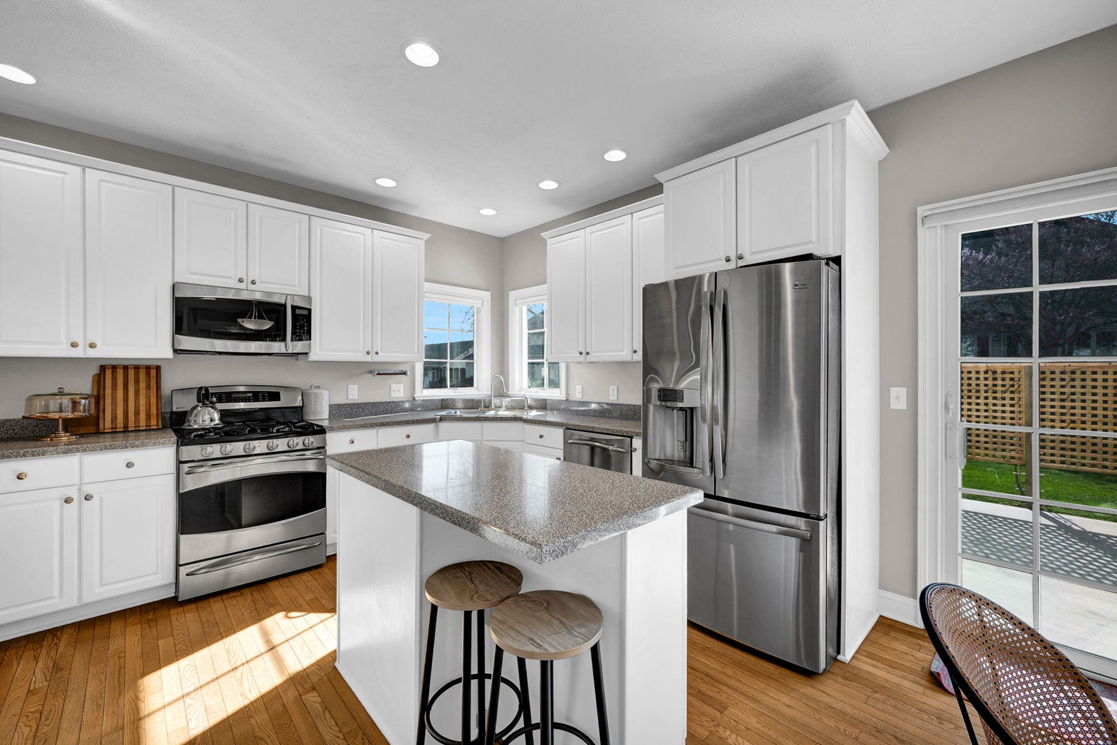 2106 Foxtail Road Bloomington, IL 61704 - Photo 14 of 61