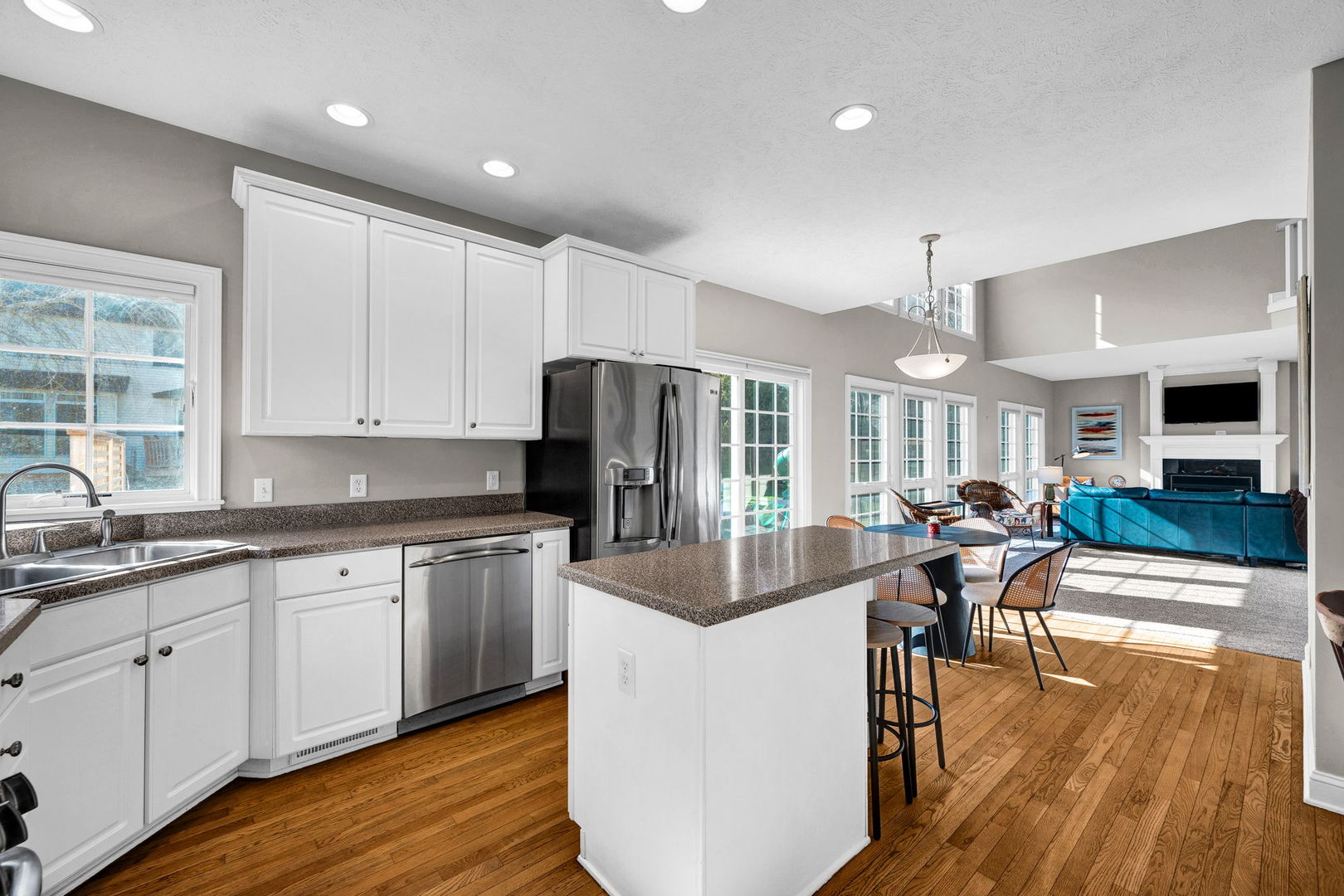 2106 Foxtail Road Bloomington, IL 61704 - Photo 15 of 61