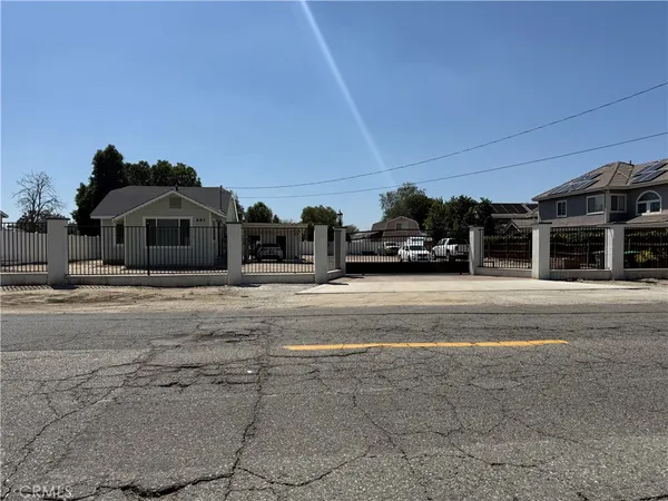$360,000 | 681 North Soboba Street, Hemet, CA 92544