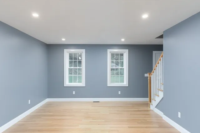 $599,900 | 76 North Brookfield Road, New Braintree, MA 01531